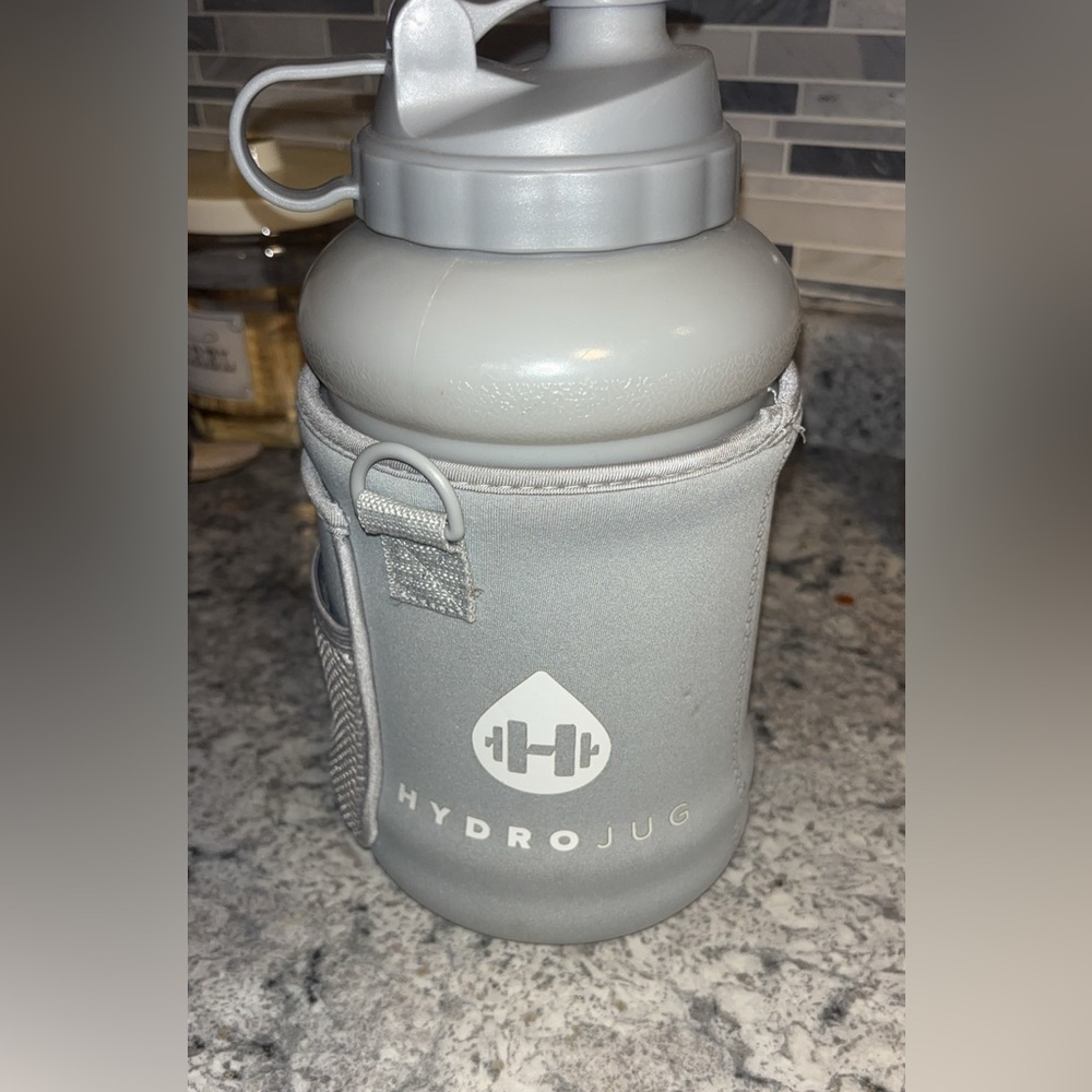 HydroJug Light Gray Bottle with Sleeve